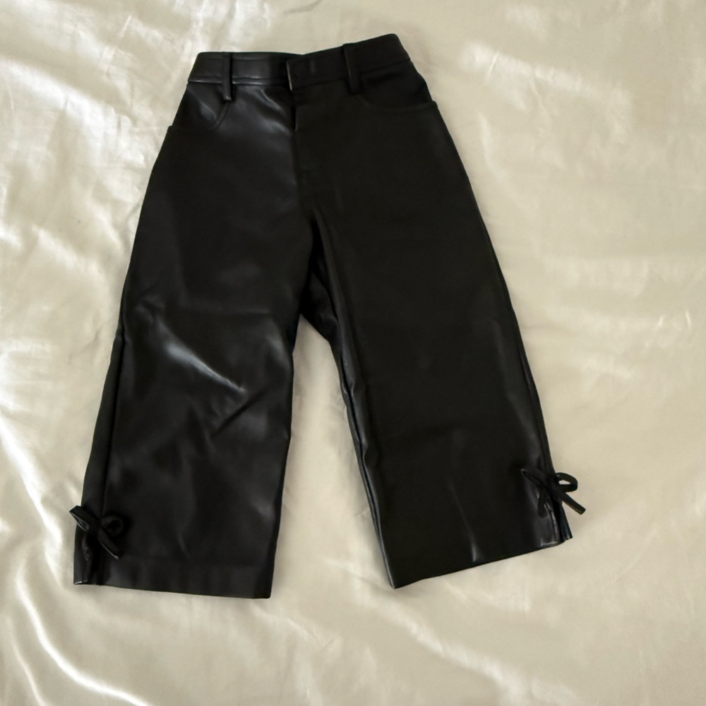 Zara Black Faux Leather Wide-Leg Cropped Pants with Hem Bows